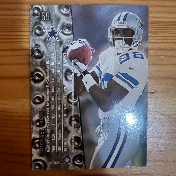Michael Irvin 1999 Skybox Metal Universe #169 Dallas Cowboys - Picture 2 of 2